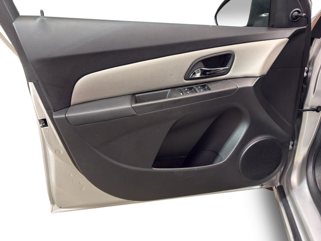 Used 2011 Chevrolet Cruze LS w/ Connectivity Package image 13