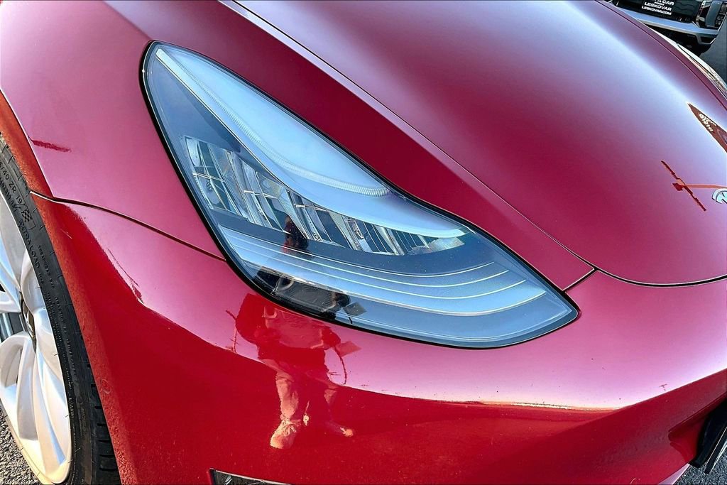 Used 2018 Tesla Model 3 Long Range image 28