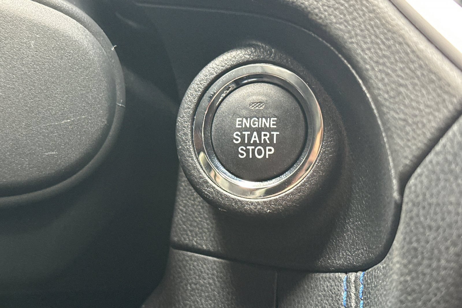 Used 2023 Subaru Crosstrek Hybrid AWD/4WD image 27