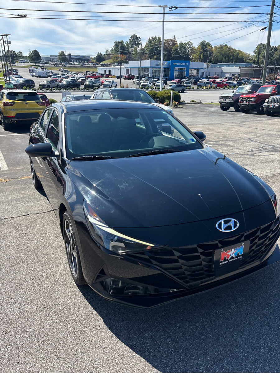 Used 2023 Hyundai Elantra SEL w/ Convenience Package FWD image 23