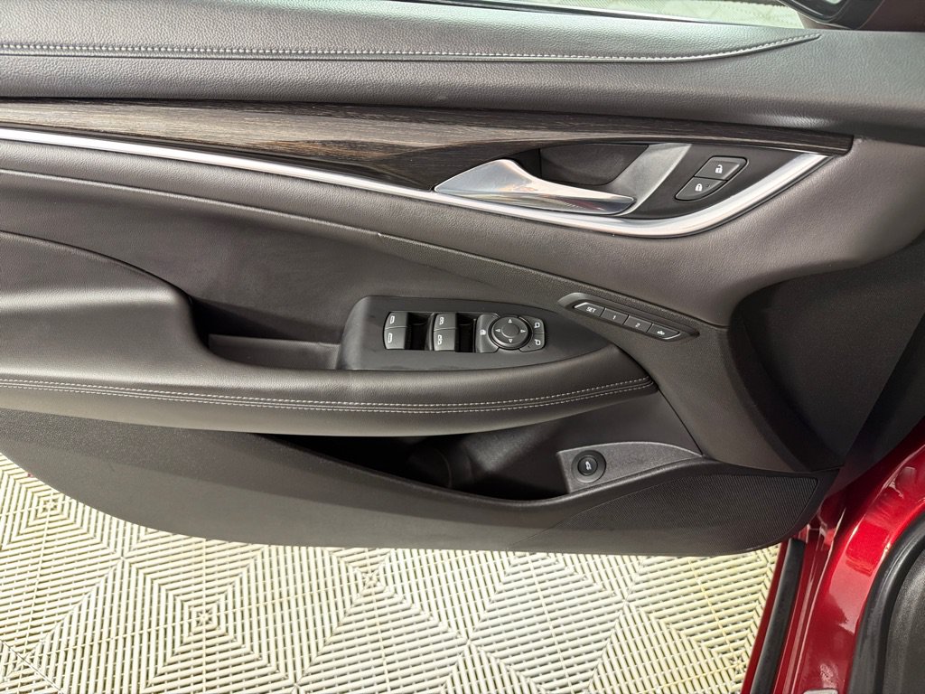 Used 2018 Buick LaCrosse Essence w/ Sun and Shade Package FWD image 11