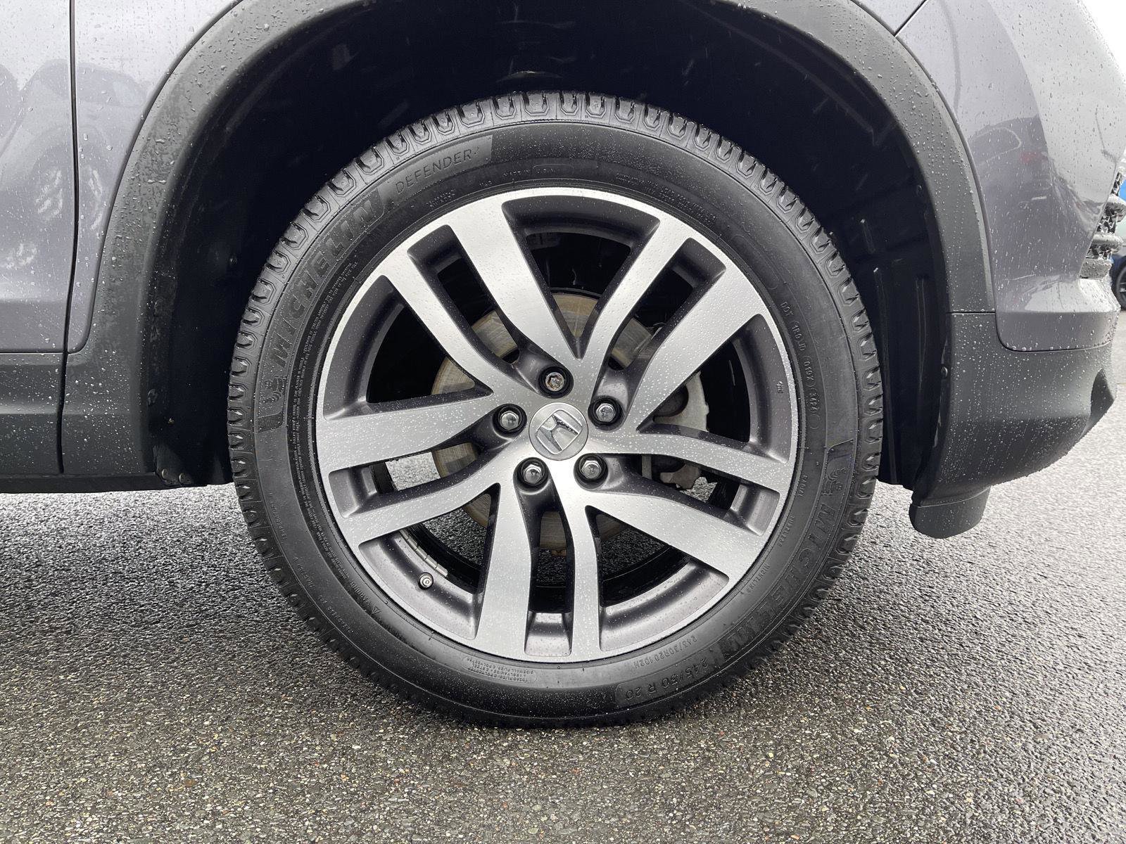Used 2018 Honda Pilot Elite image 27