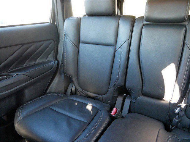 Used 2022 Mitsubishi Outlander SEL image 13