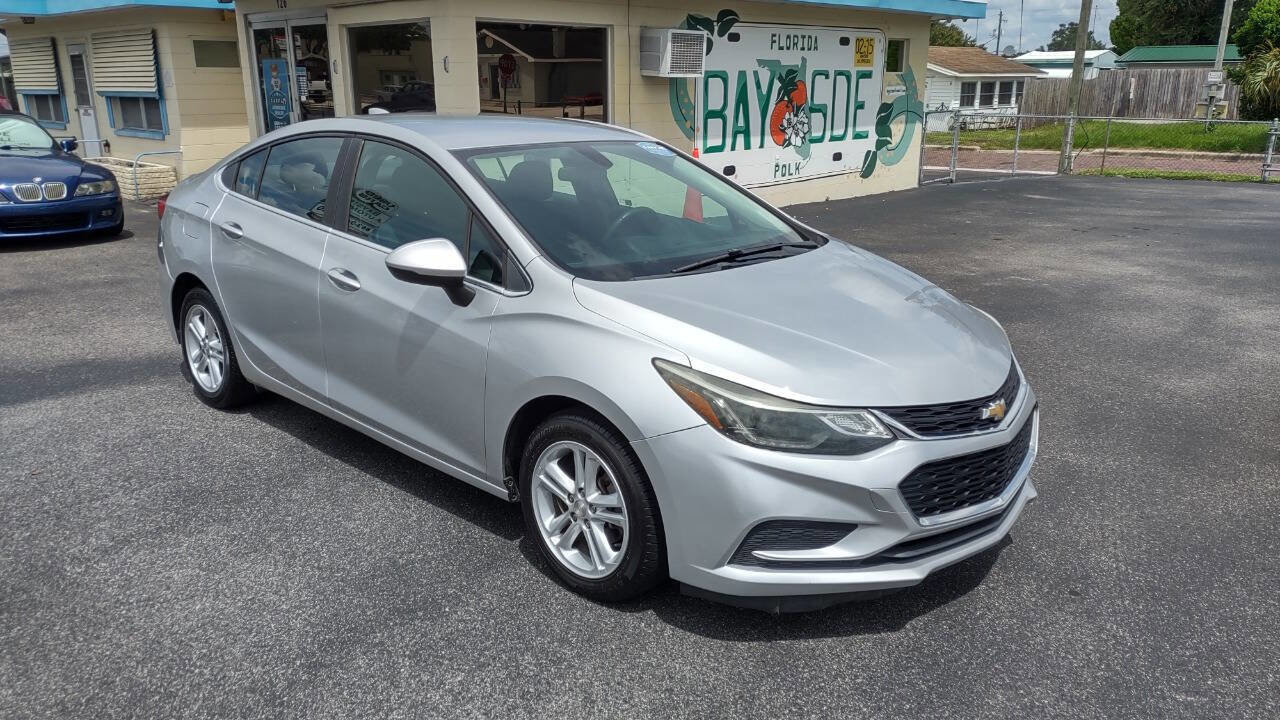 Used 2016 Chevrolet Cruze LT w/ Convenience Package image 3
