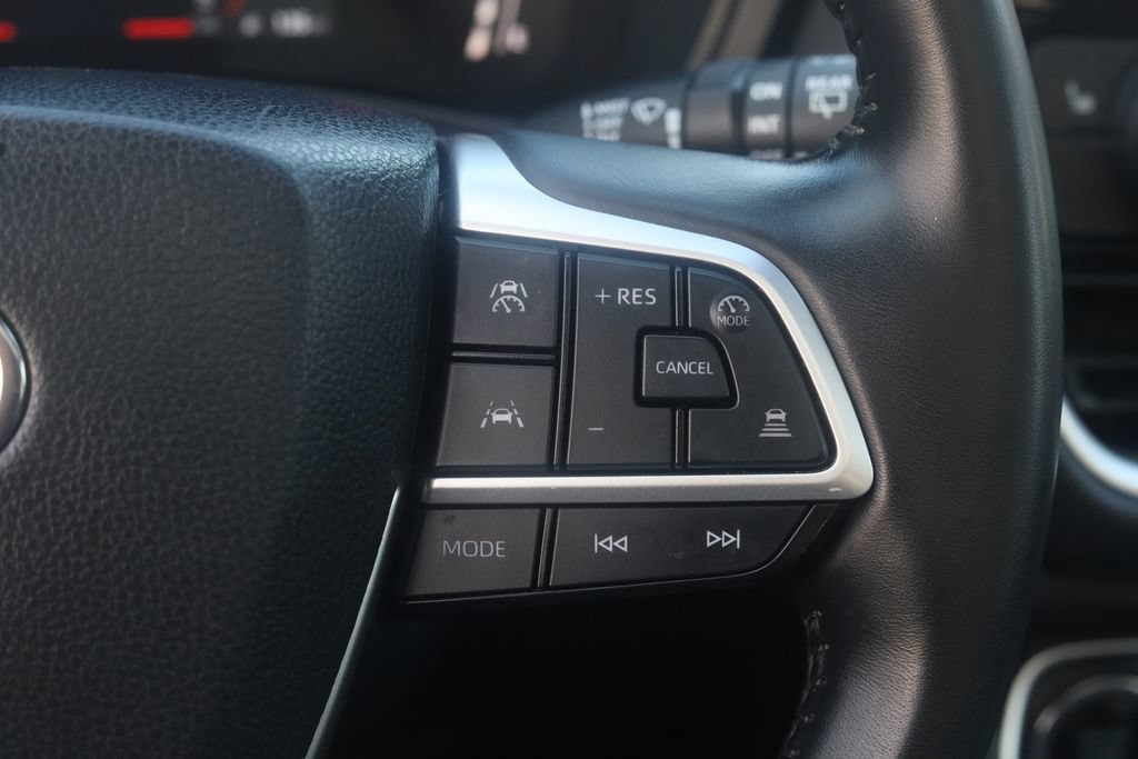 Used 2024 Toyota Grand Highlander AWD image 13
