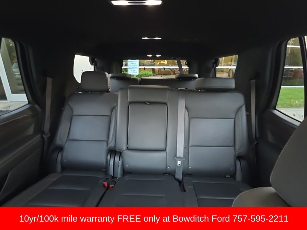 Used 2024 Chevrolet Tahoe LT AWD/4WD image 10