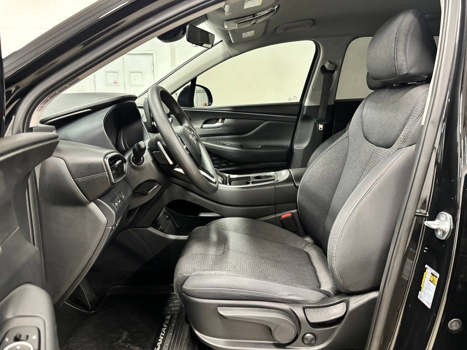 Certified 2023 Hyundai Santa Fe SE FWD image 17