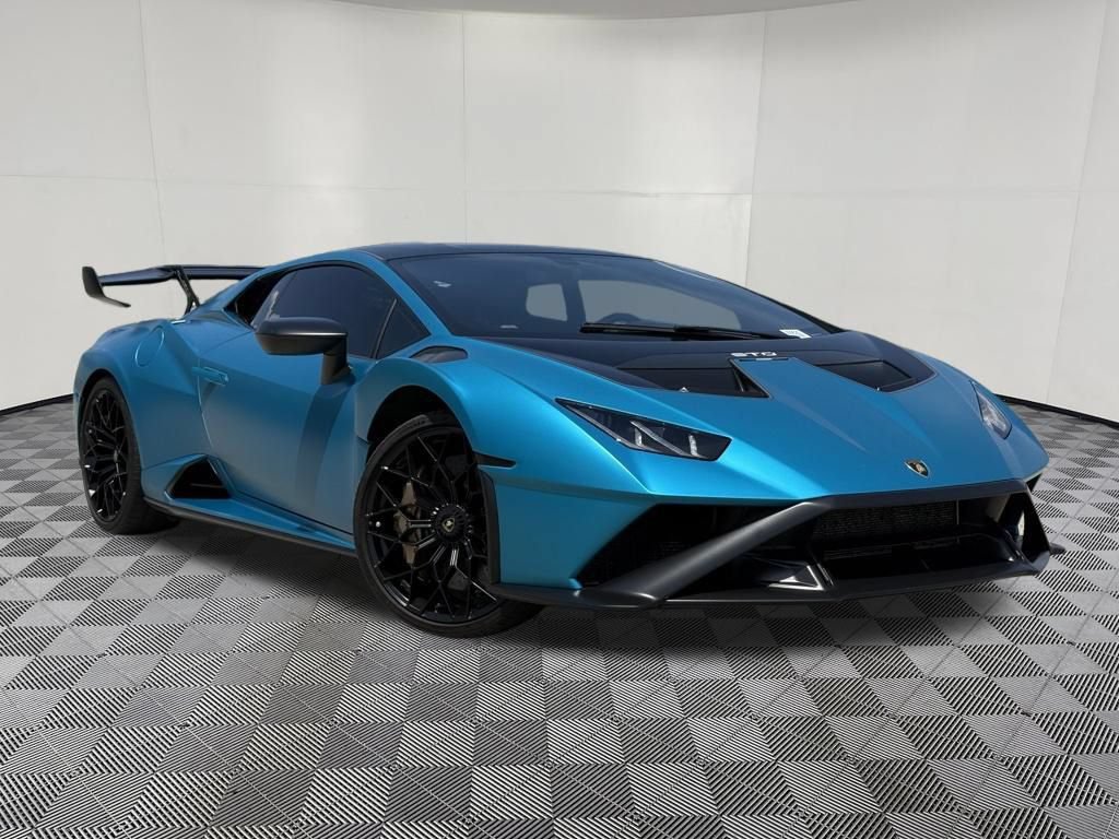 Used 2022 Lamborghini Huracan STO RWD image 4