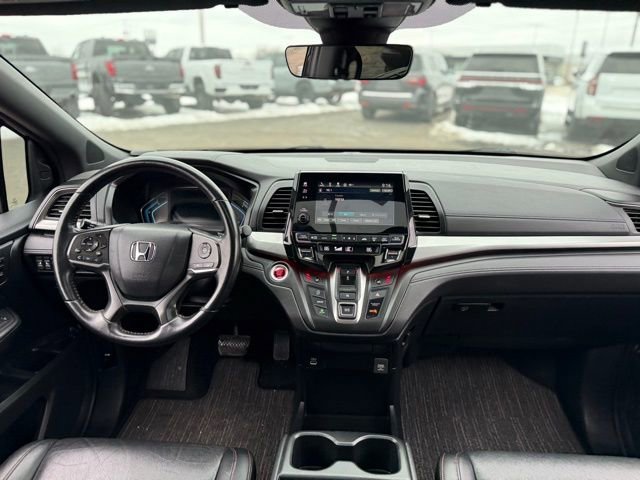 Used 2024 Honda Odyssey Sport image 2