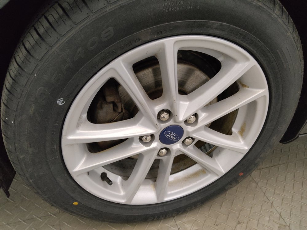 Used 2018 Ford Focus SE FWD image 31