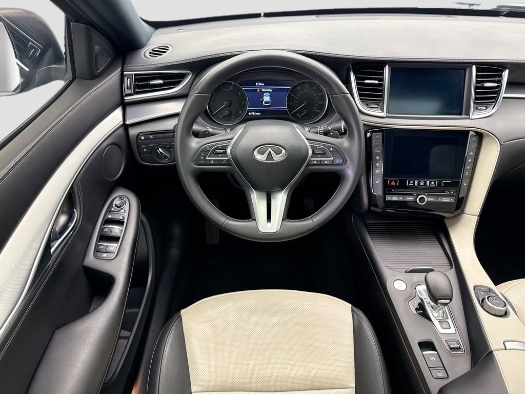 Used 2023 INFINITI QX55 Luxe w/ Cargo Package image 10