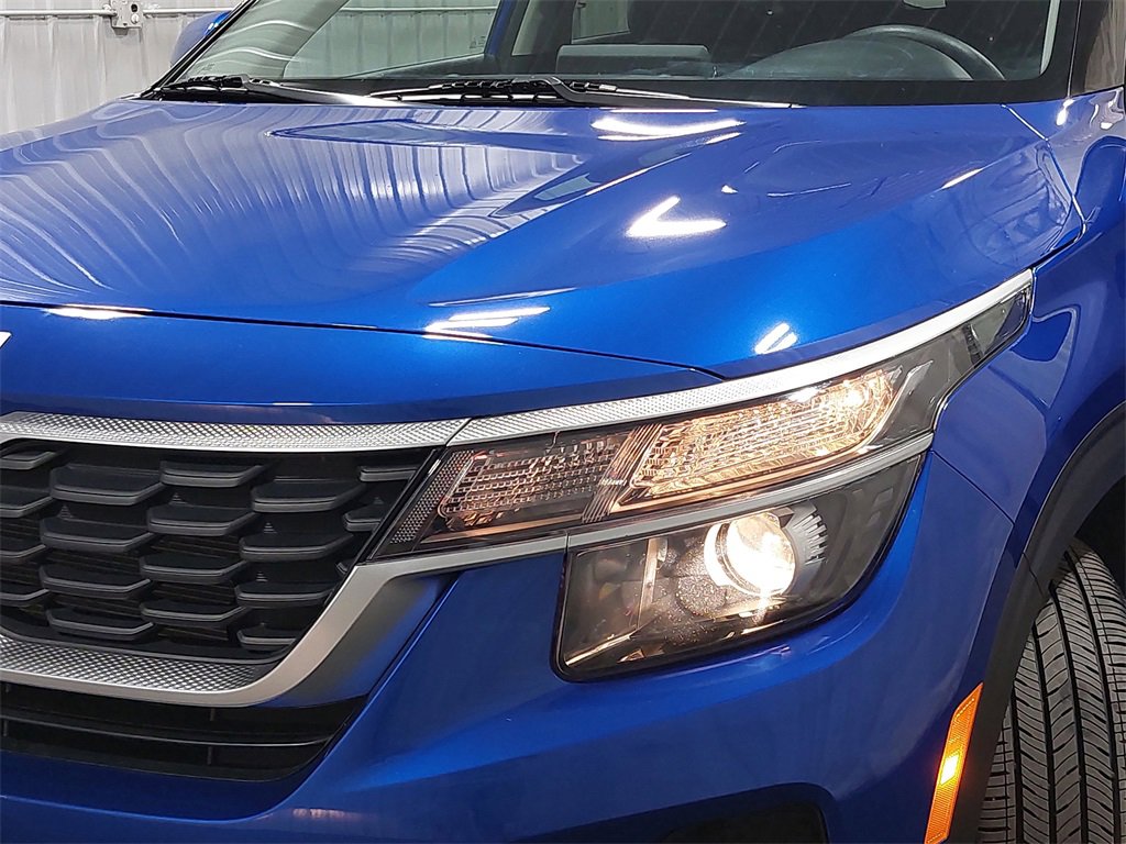 Used 2023 Kia Seltos LX image 30