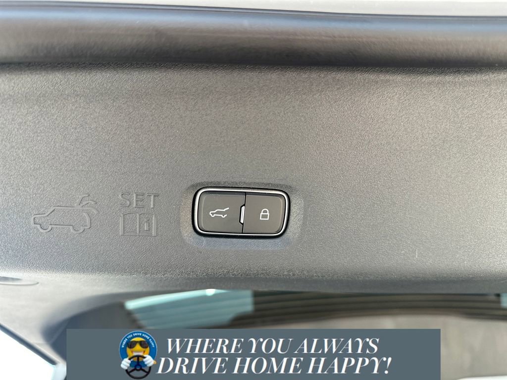 New 2025 Lincoln Navigator Reserve image 25