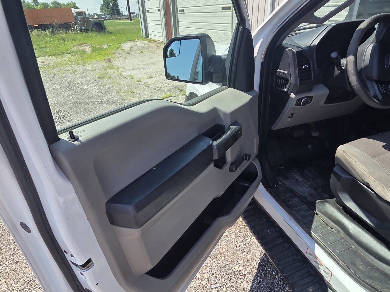 Used 2017 Ford F150 XL w/ Trailer Tow Package RWD image 11