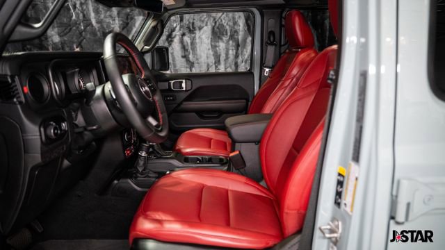 Used 2024 Jeep Wrangler Unlimited Rubicon 392 AWD/4WD image 3