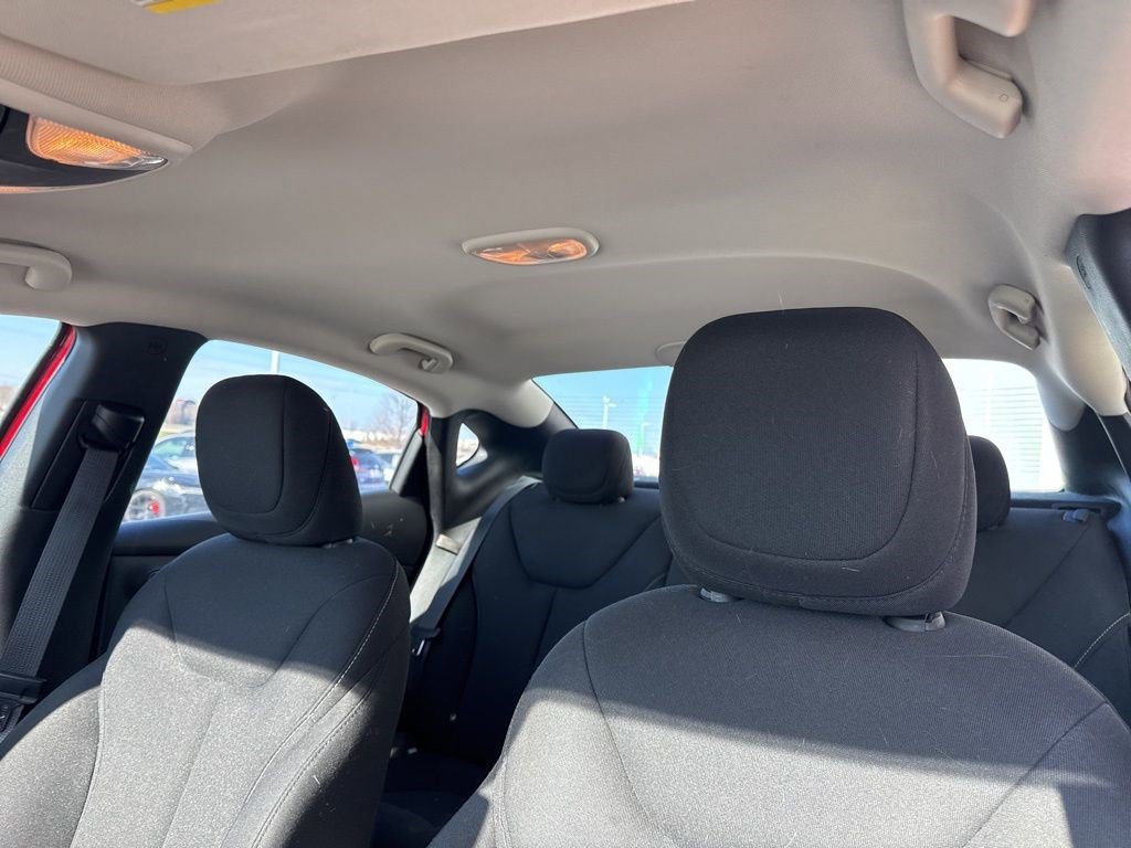 Used 2013 Dodge Dart SXT image 10