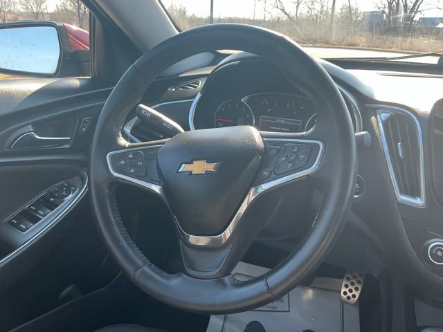 Used 2016 Chevrolet Malibu LT image 22