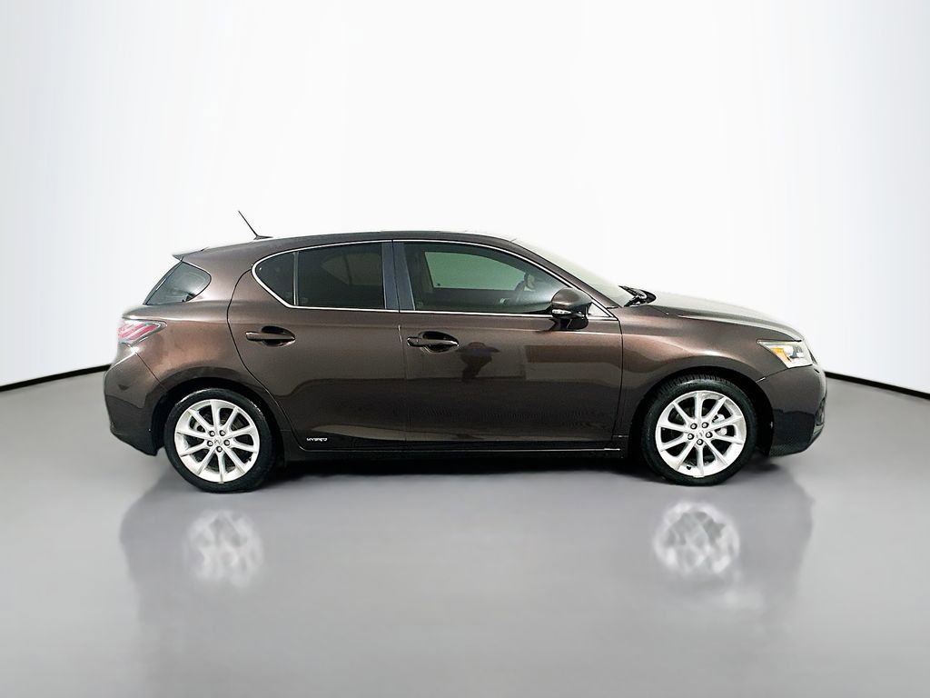 Used 2011 Lexus CT 200h image 4