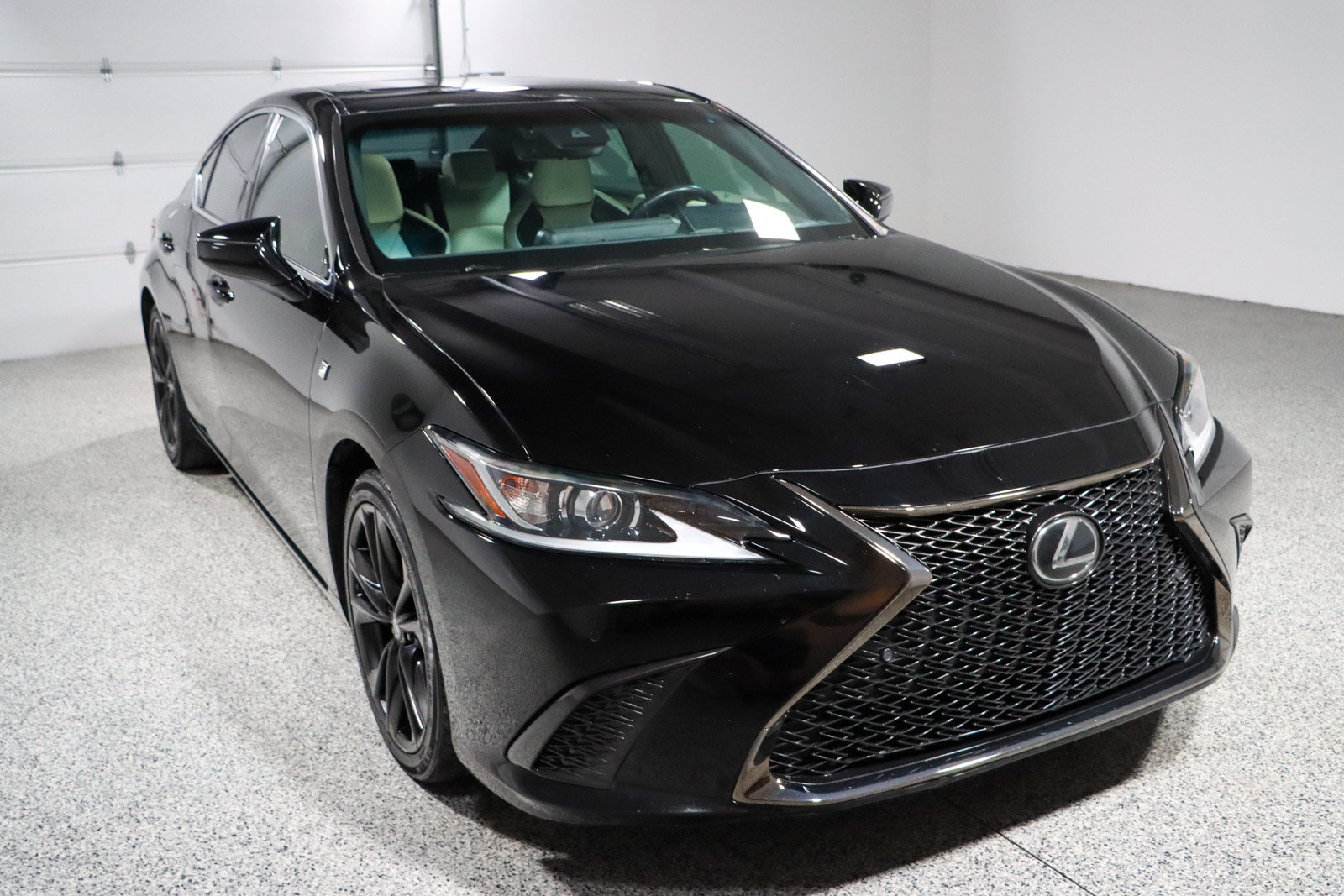 Used 2021 Lexus ES 350 F Sport w/ Special Edition FWD image 5