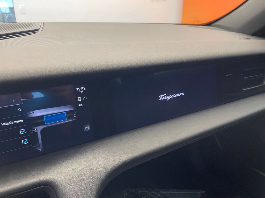 Used 2024 Porsche Taycan 4 Cross Turismo image 11