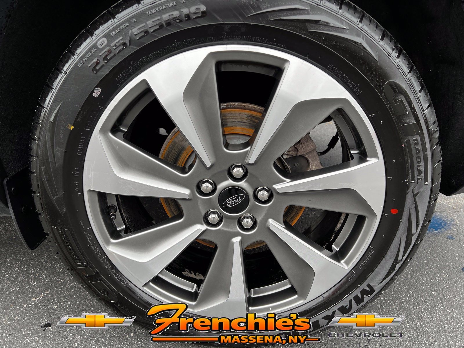 Used 2025 Ford Escape Platinum AWD/4WD image 7