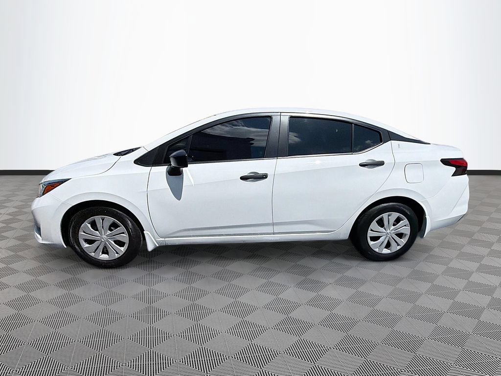 Used 2024 Nissan Versa S w/ Trunk Package FWD image 4