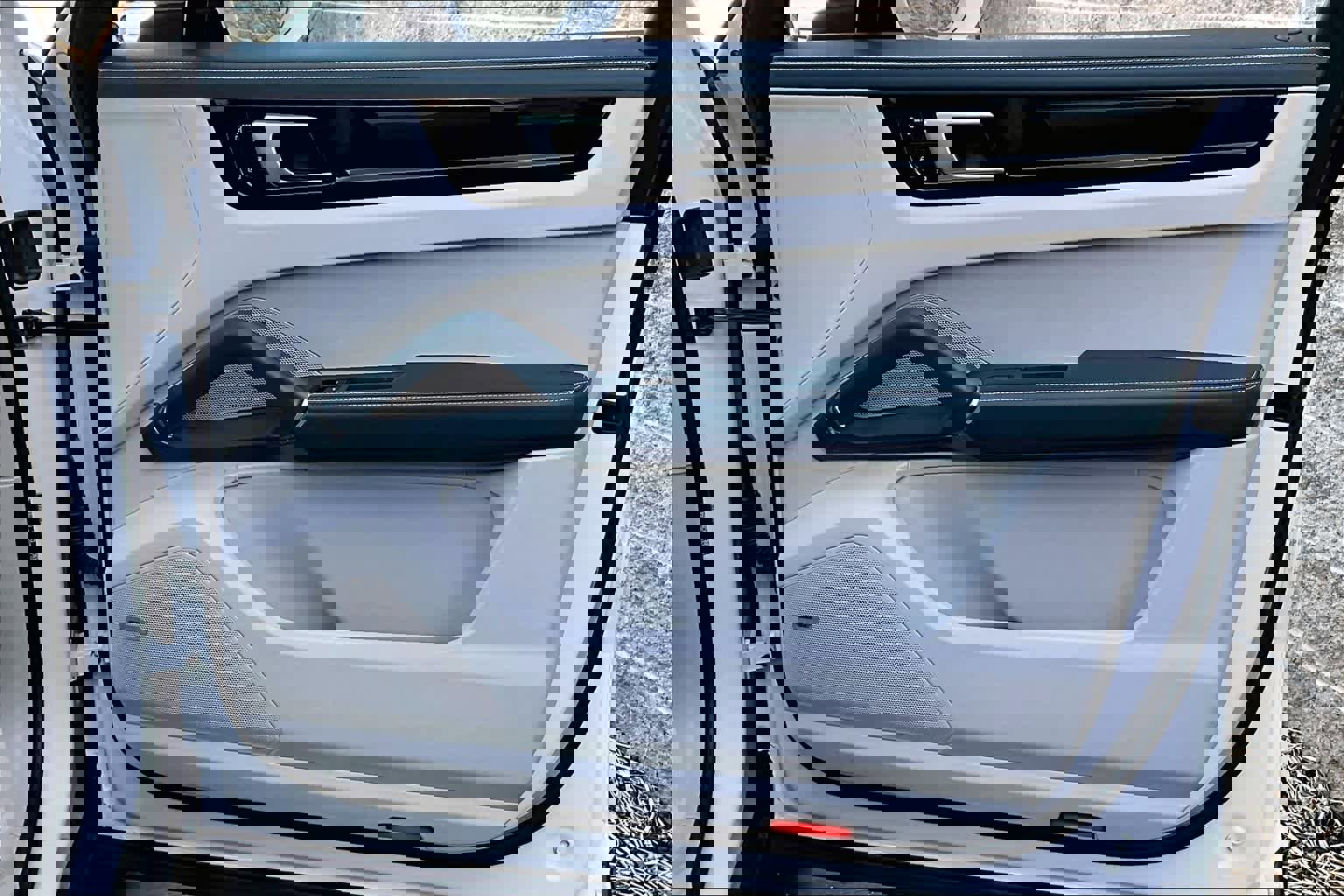 Used 2019 Porsche Cayenne image 21