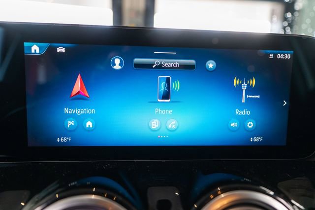 New 2026 Mercedes-Benz GLA 35 AMG 4MATIC image 32