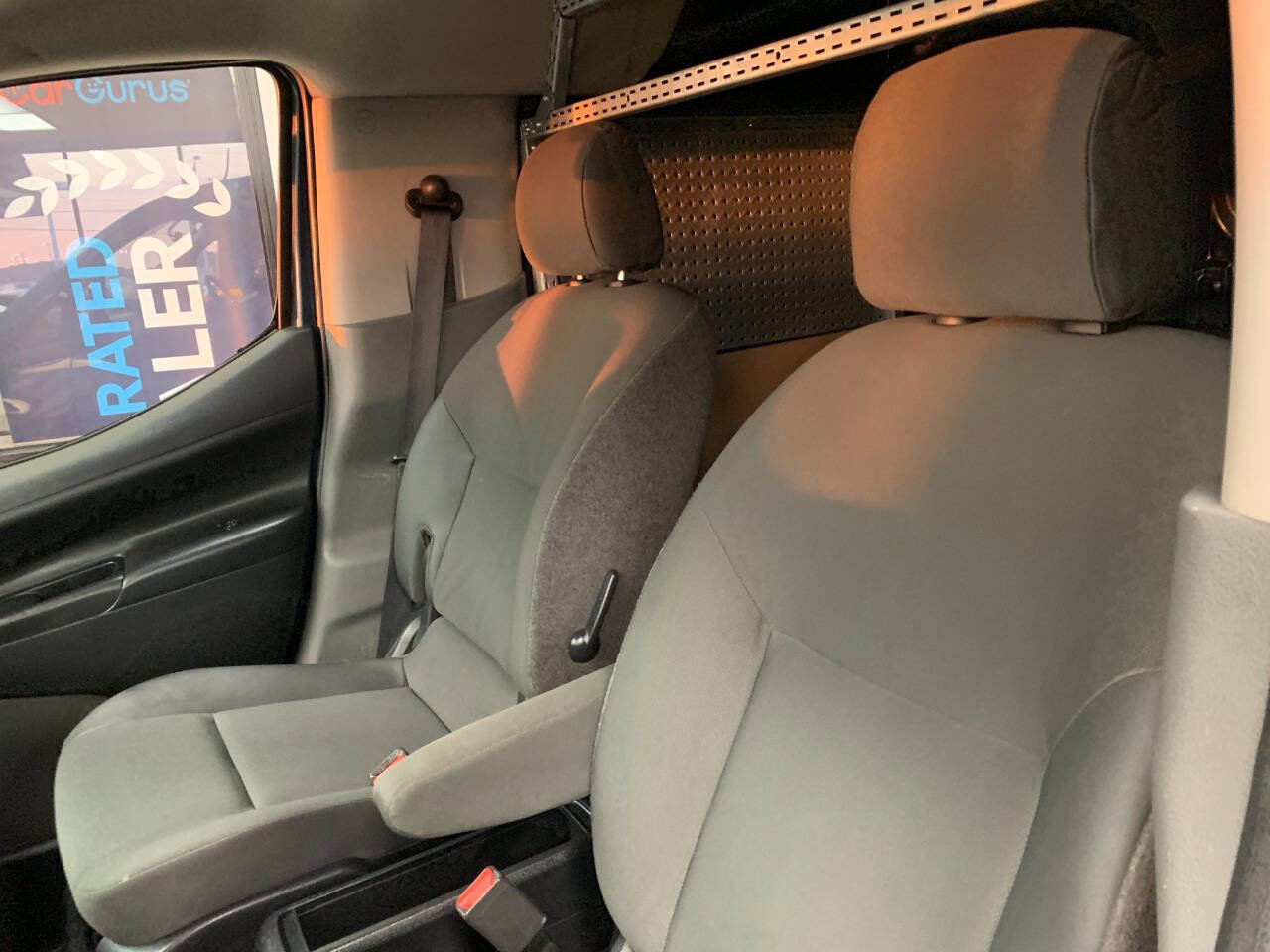 Used 2016 Nissan NV200 S image 8