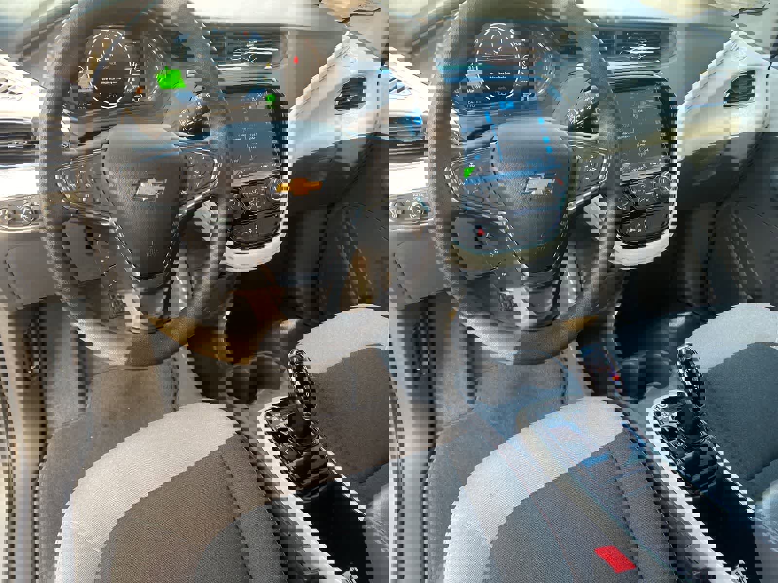 Used 2019 Chevrolet Bolt LT image 11