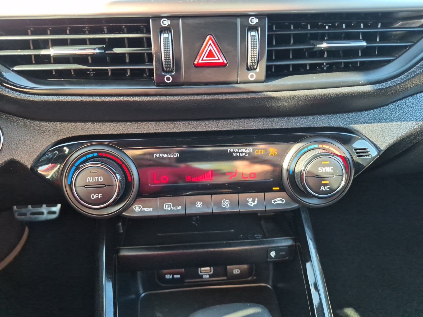 Used 2023 Kia Forte GT w/ GT2 Package FWD image 18