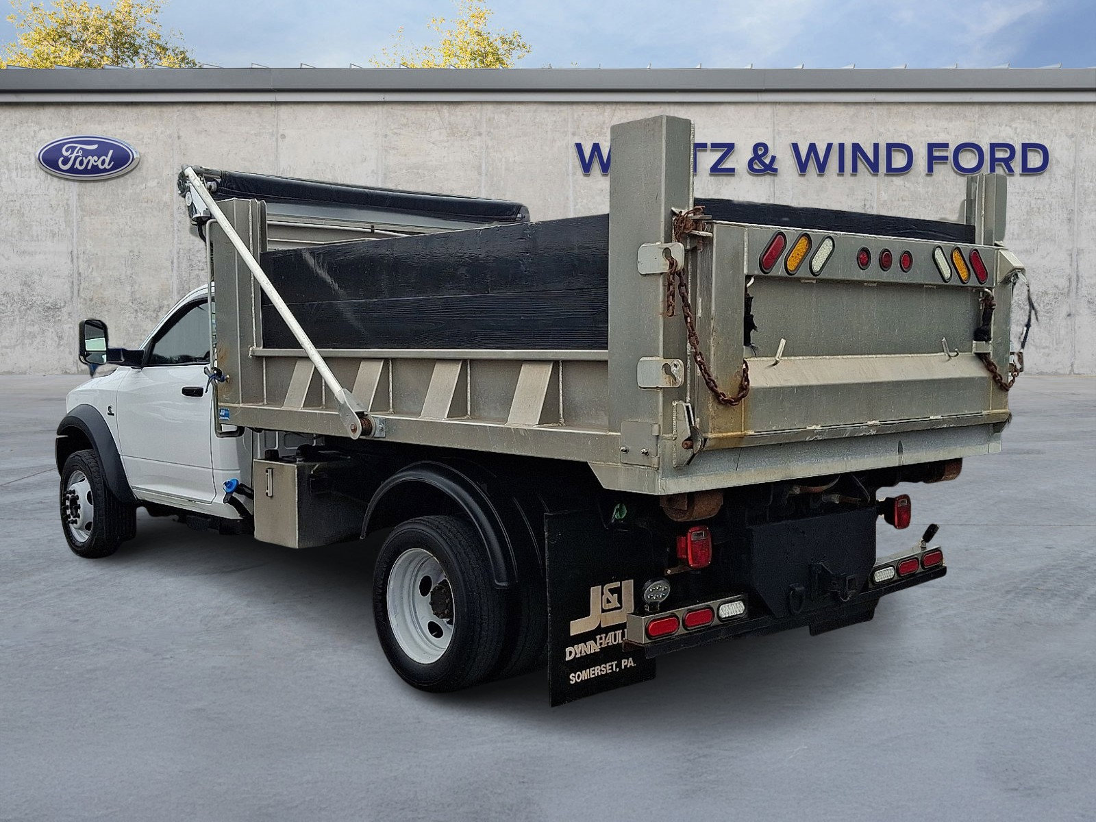 Used 2012 RAM 5500 4X4 2dr Regular Cab 168.5 in. w/ PWR & Remote Entry Group image 4