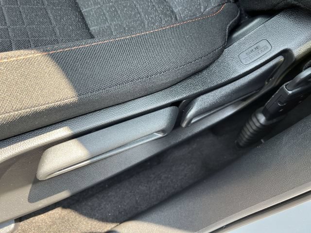 Used 2025 Honda HR-V Sport image 16