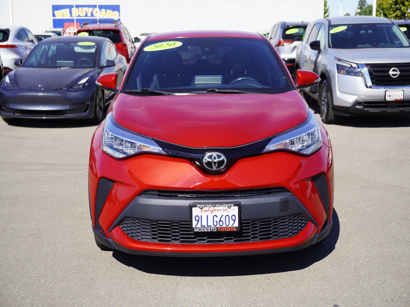 Used 2020 Toyota C-HR XLE FWD image 6