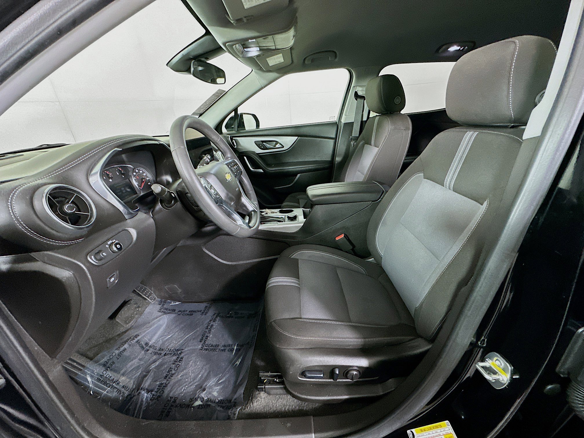 Used 2024 Chevrolet Blazer LT w/ Driver Confidence Package image 12