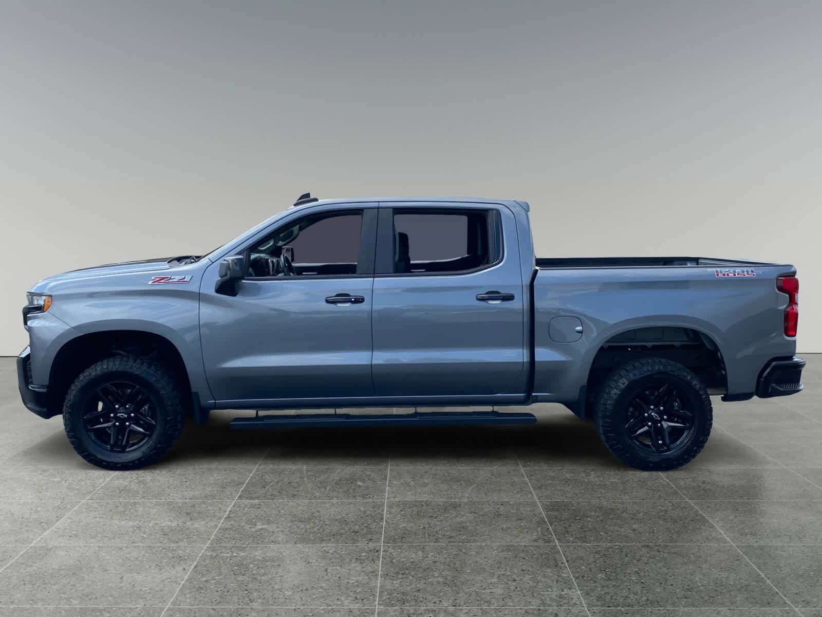 Used 2021 Chevrolet Silverado 1500 LT Trail Boss AWD/4WD image 2