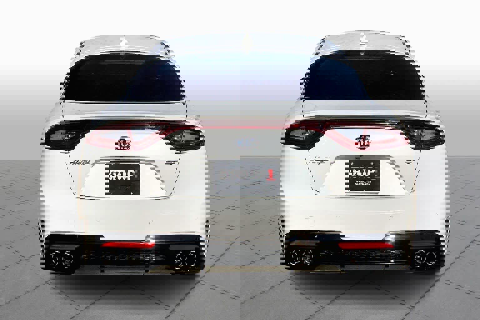 Used 2019 Kia Stinger GT2 image 4