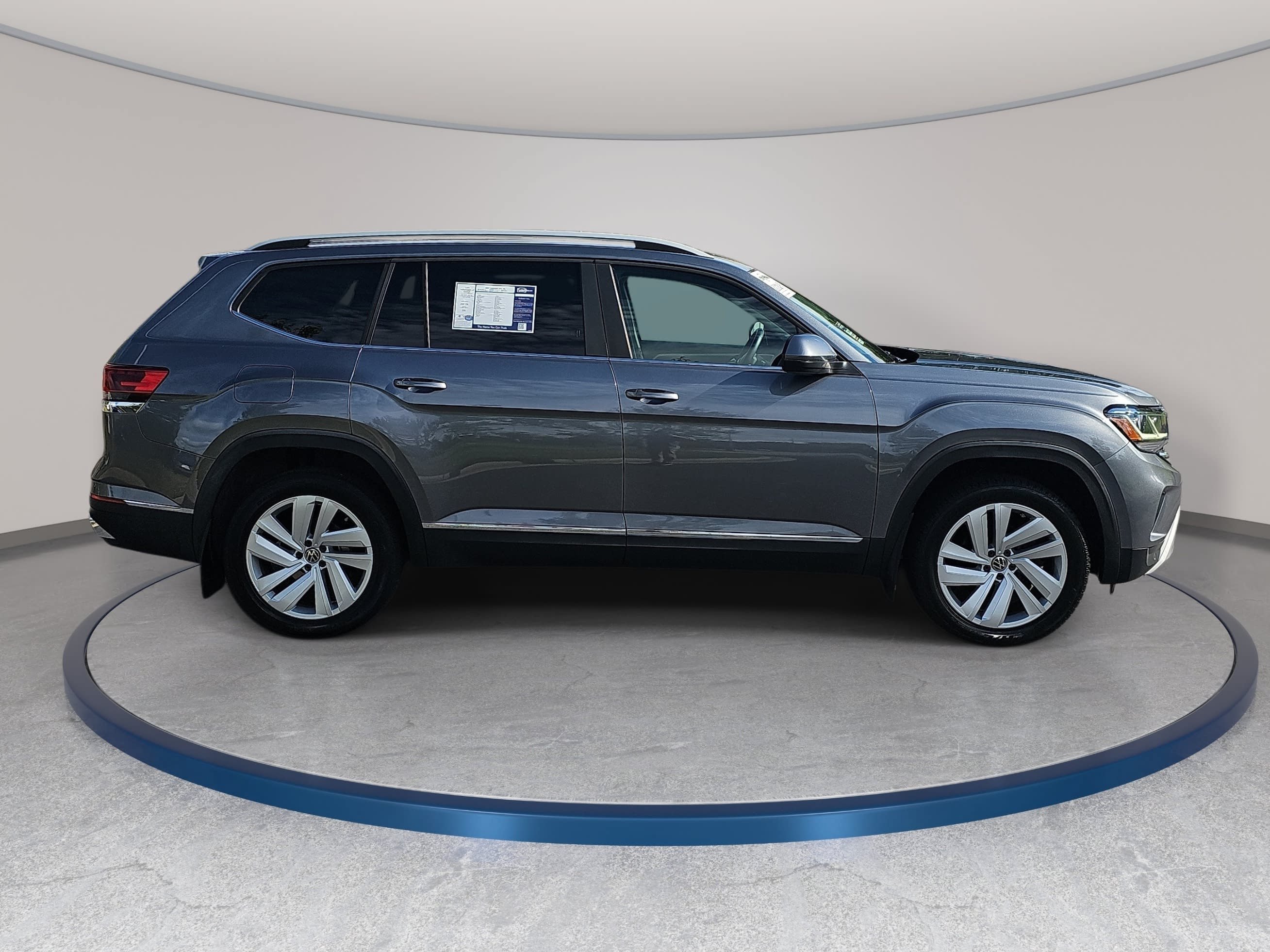Used 2021 Volkswagen Atlas SEL AWD/4WD image 4
