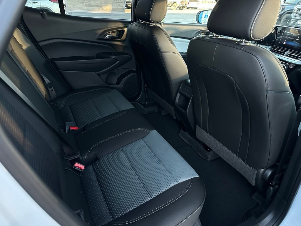 New 2026 Chevrolet Trax LT w/ Driver Confidence Package image 17