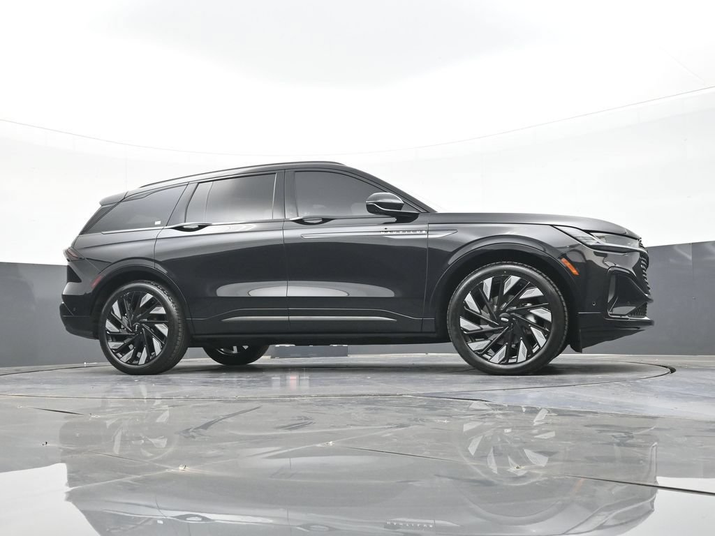 Used 2024 Lincoln Nautilus Reserve w/ Equipment Group 202A AWD/4WD image 50