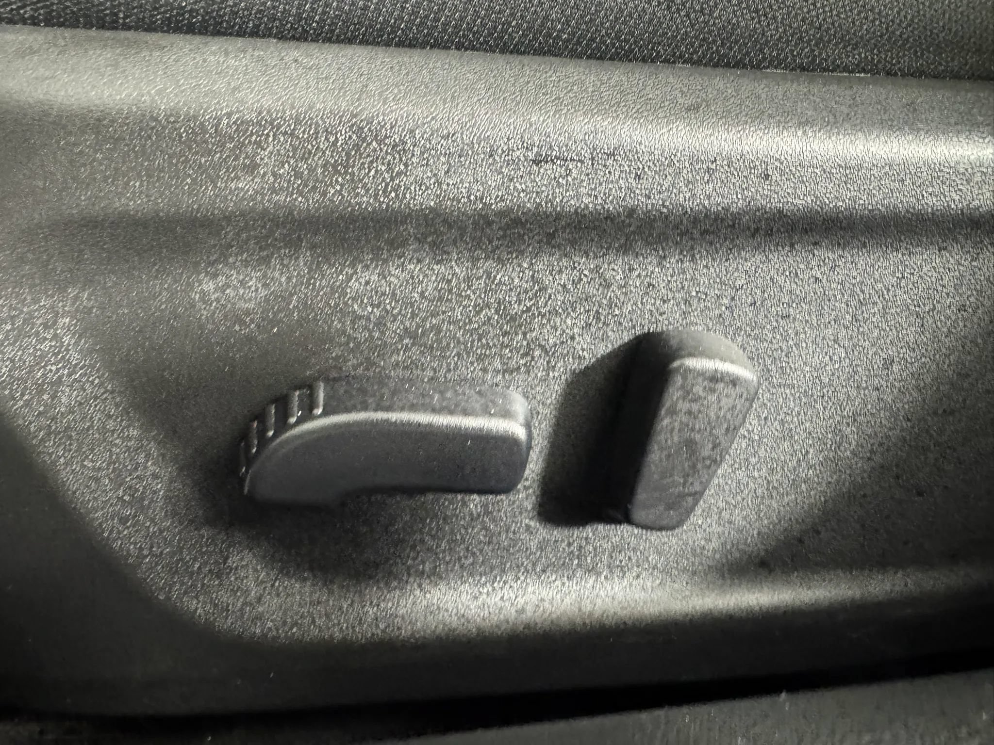 Used 2024 Nissan Altima 2.5 SV FWD image 33