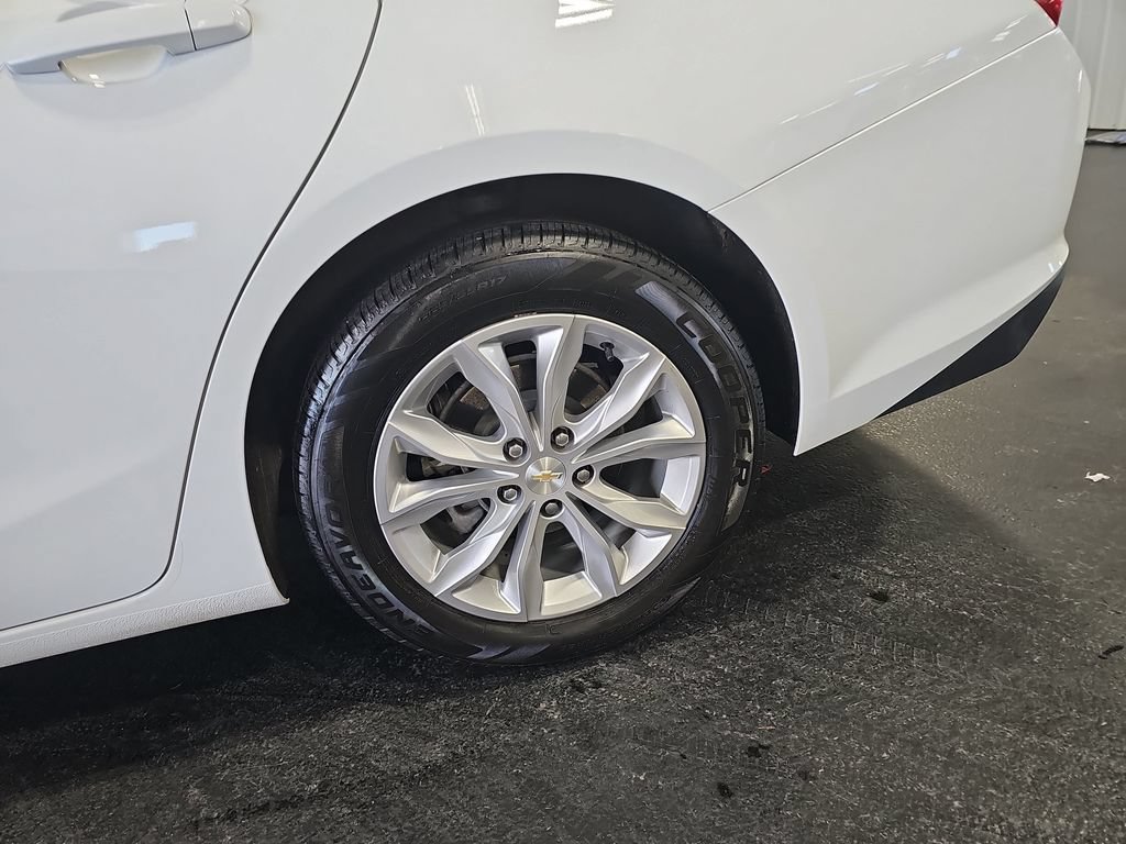 Used 2023 Chevrolet Malibu LT FWD image 33