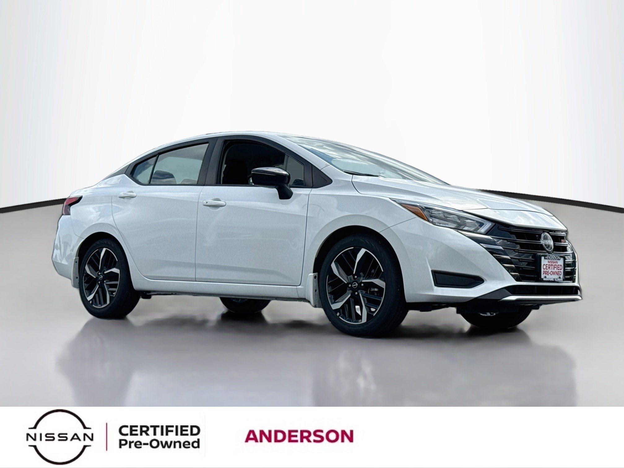 Certified 2025 Nissan Versa SR w/ Trunk Package