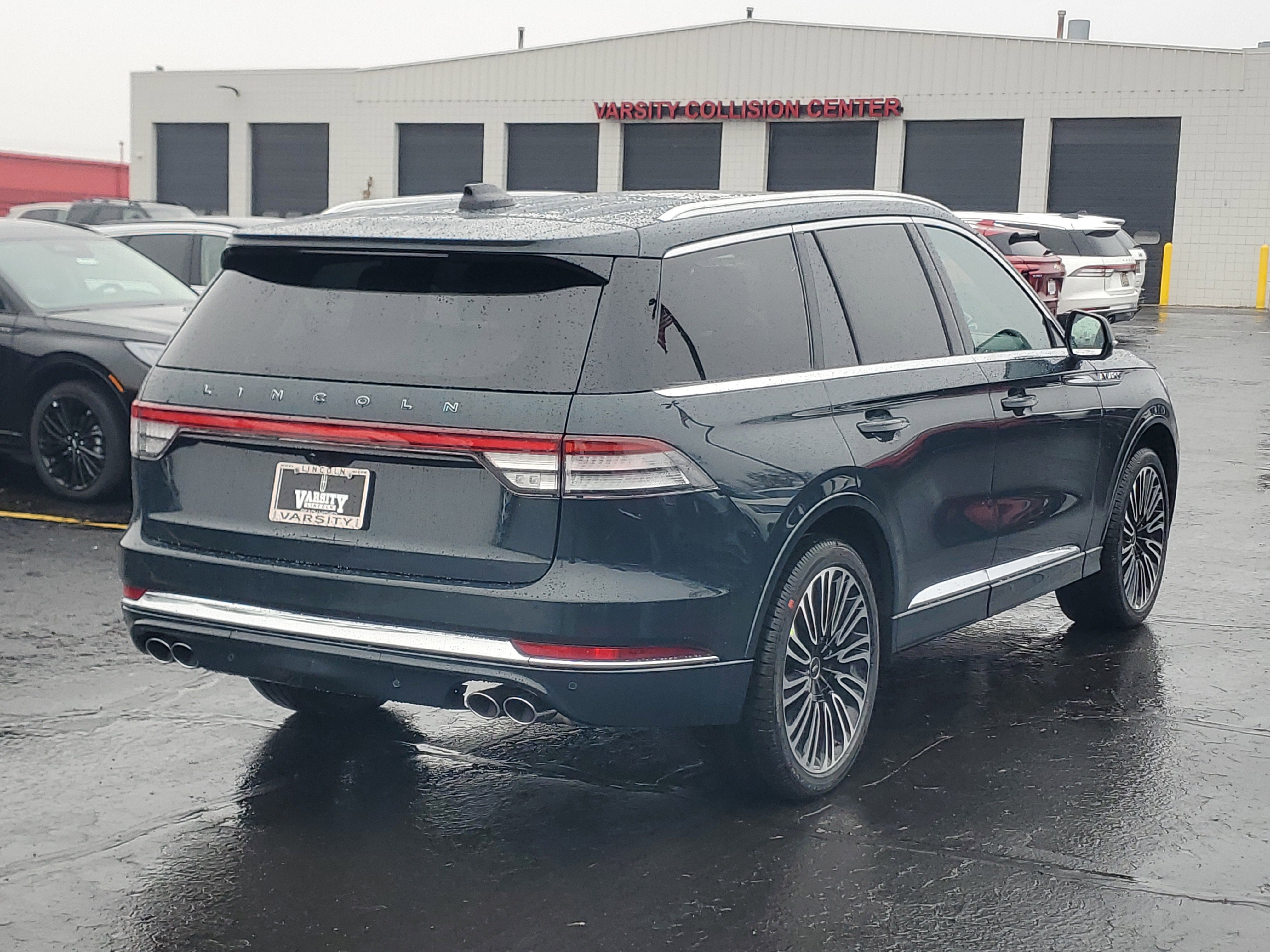 New 2026 Lincoln Aviator Black Label image 4