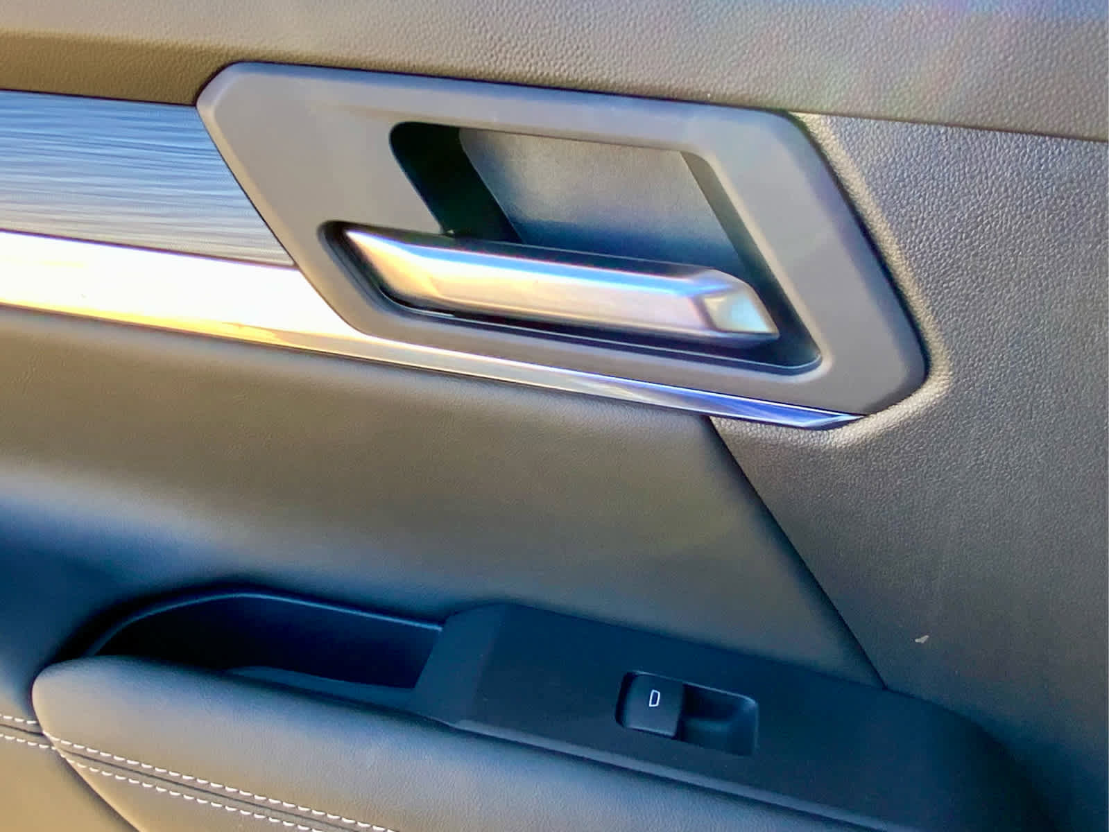 New 2026 GMC Terrain Elevation image 50