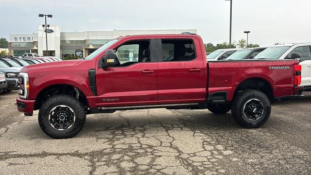 New 2026 Ford F350 Platinum w/ Tremor Off-Road Package AWD/4WD image 4
