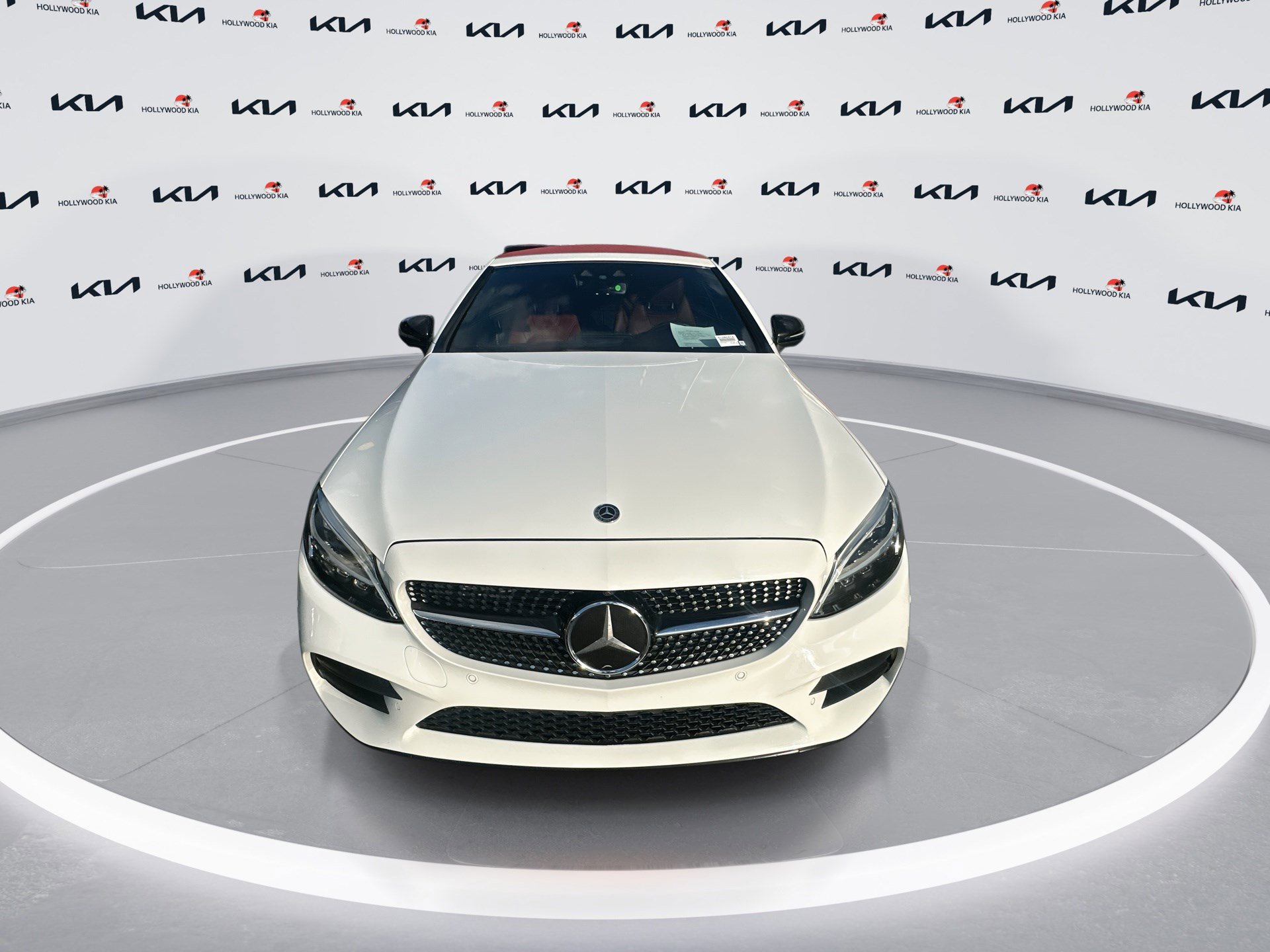 Used 2020 Mercedes-Benz C 300 4MATIC Cabriolet image 3