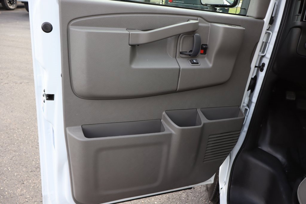 New 2025 Chevrolet Express 3500 w/ Power Convenience Package image 3