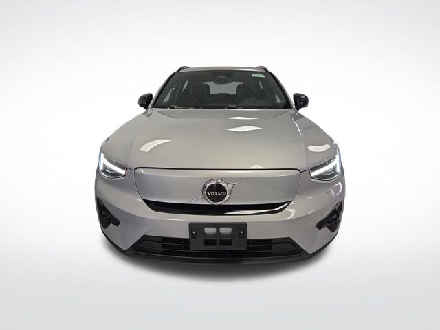 Used 2023 Volvo XC40 Recharge Ultimate image 12