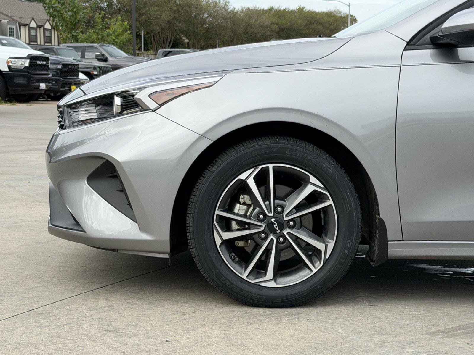 Used 2024 Kia Forte LXS FWD image 10